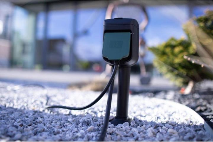 Image du produit Brennenstuhl Prise de jardin Connect WIFI avec piquet de terre et plaque de montage IP44 2-fois 10m H07RN-F3G1,5 (2 x, CEE 7/3, 10 m)