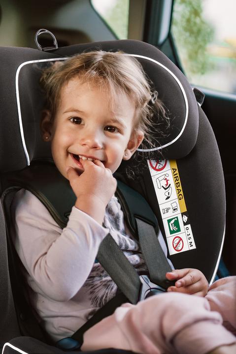 Actual product image BabyGo Nova2 red (Baby car seat, ECE R129/i-Size Standard)