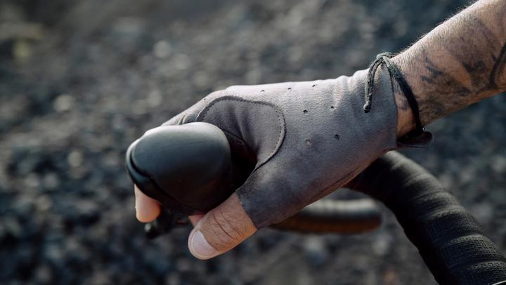 Produktbild Q 36.5 Adventure Gloves (S)