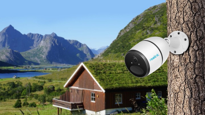Actual product image Reolink GO 4G including solar panel (1920 x 1080 Pixels)