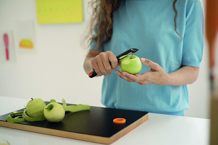 Actual product image Fiskars Peeler