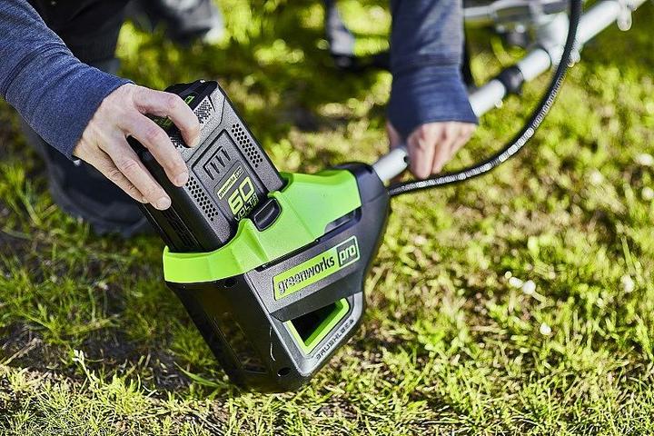 Actual product image Greenworks GD60BCB (Trim line)