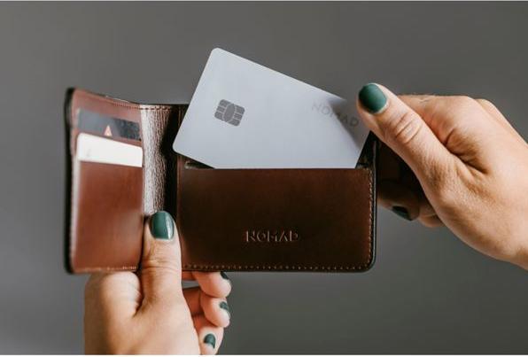 Actual product image Nomad Tracking Card Pro - Find My White (Apple)