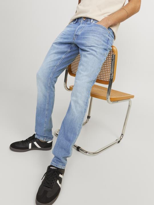 Actual product image Jack & Jones Glenn Ward JJ 422 Slim Fit Jeans (W30/L32)