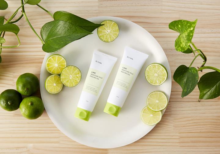 Immagine prodotto iUNIK Gel peeling delicato all'idratazione di Lime (Gel detergente, 120 ml)