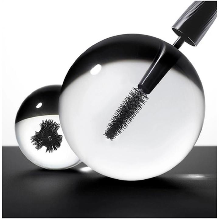 Actual product image Estée Lauder Pure Color (01 Black)