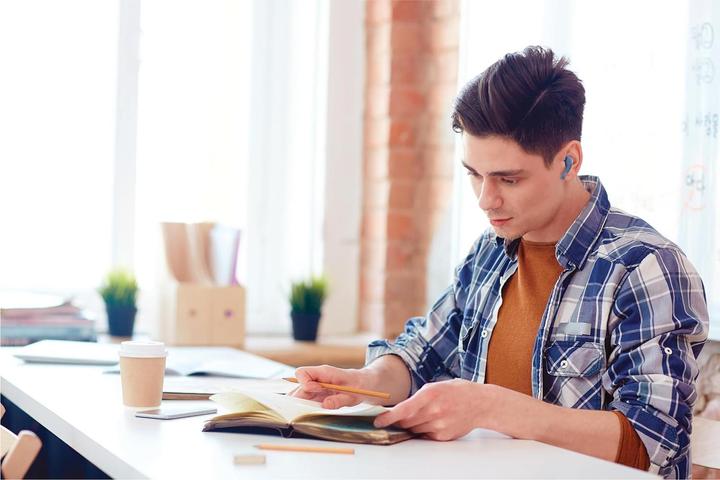 Produktbild Lexibook Kabellose Bluetooth-Kopfhörer Stitch Blau