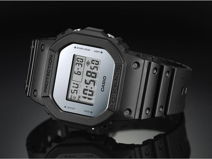 Produktbild G-Shock DW-5600 (Digitaluhr, 42.80 mm)