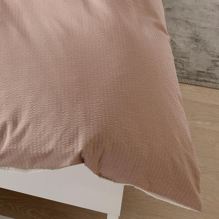 Produktbild Janine Soft-Seersucker Uni Wendebettwäsche taupe/ecru (Duvetbezug, 155x220 cm + 80x80 cm)