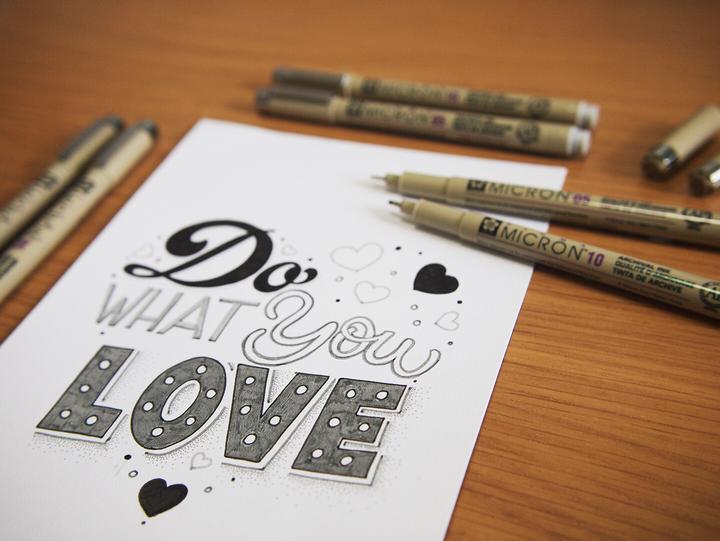 Actual product image Sakura Pigma Micron (Black, Dgrey, 3 x)