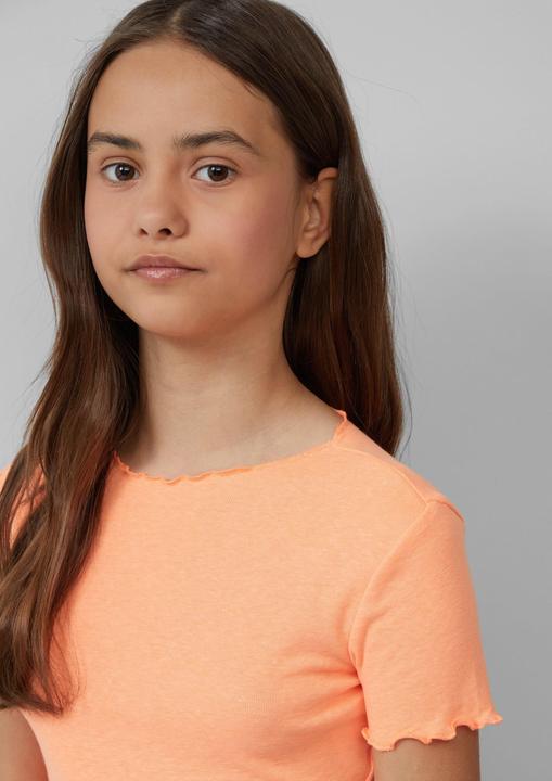Produktbild S.Oliver T-Shirt Verkürztes T-Shirt im Slim Fit mit Wellensaum (134, 140)
