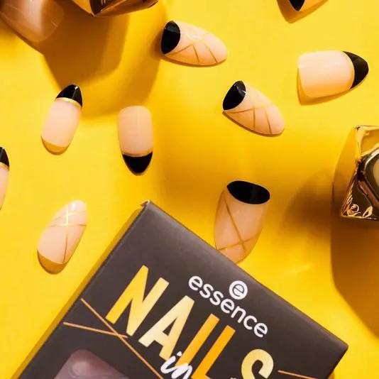 Produktbild essence nails in style (Kunstnägel, Andere)