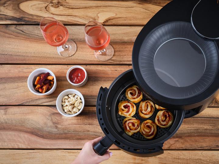 Produktbild ETA Table grill 516890000 Skyfry Hot air fryer, 5 L, 12 preset programs, Black |