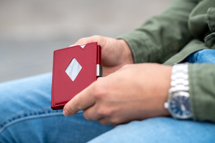 Actual product image Exentri Wallet