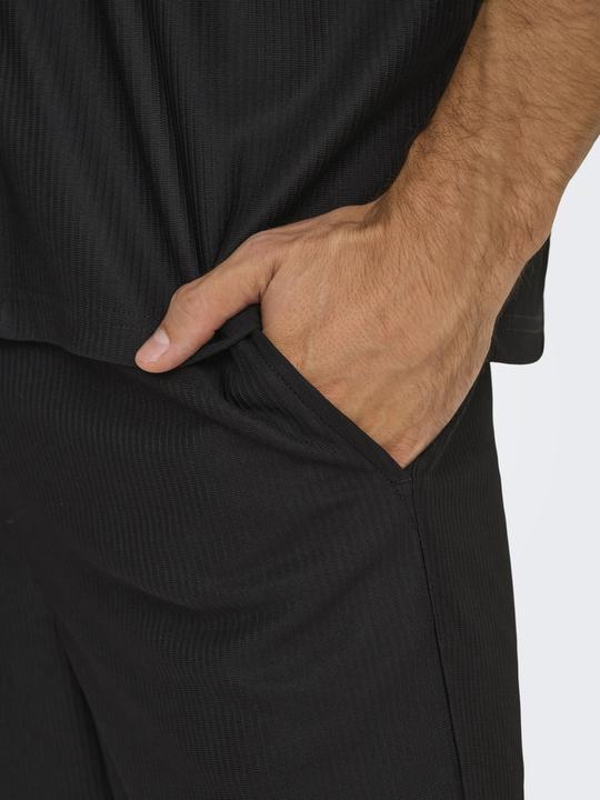 Produktbild Only & Sons ONSSINUS Locker geschnitten Hose mit weitem Beinschnitt Hose mit weitem Beinschnitt (L)