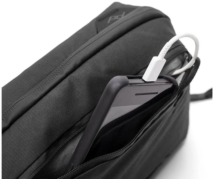 Actual product image Peak Design Tech Pouch (Camera case, 2 l)