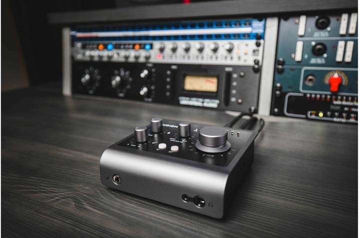 Actual product image Audient iD4 MKII (USB)