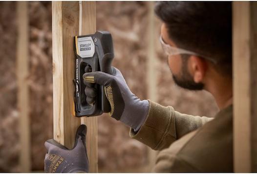 Actual product image Stanley Handtacker 4-in-1 Multi Composit