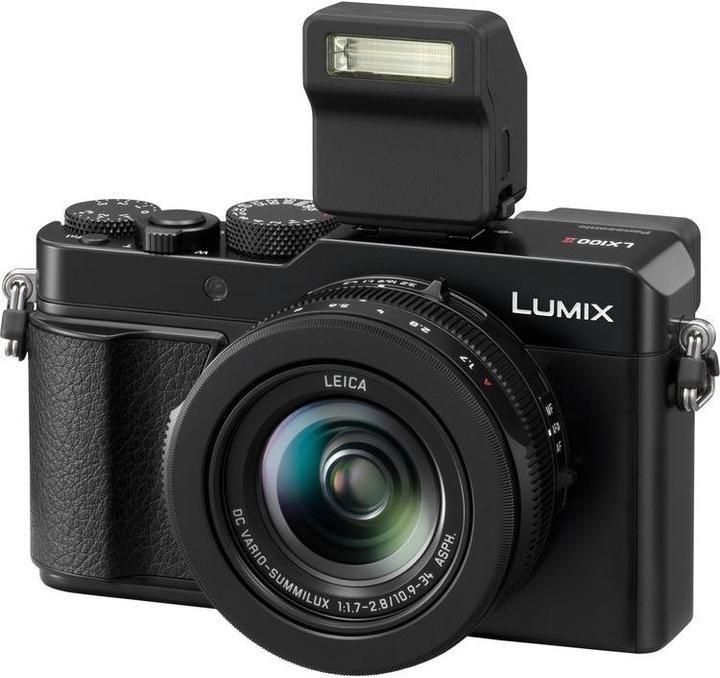 Image du produit Panasonic Lumix DC LX100 II (24 - 75 mm, 17 Mpx, Micro Four Thirds)