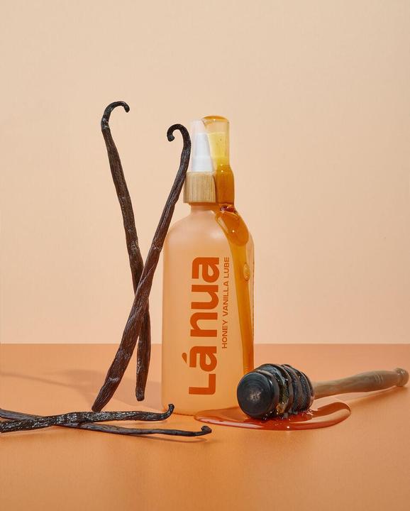 Actual product image Lá Nua La Nua Honey Vanilla Edible Water-Based Lubricant Clean Effective Ingredients Delicious, Long Lastin (100 ml)