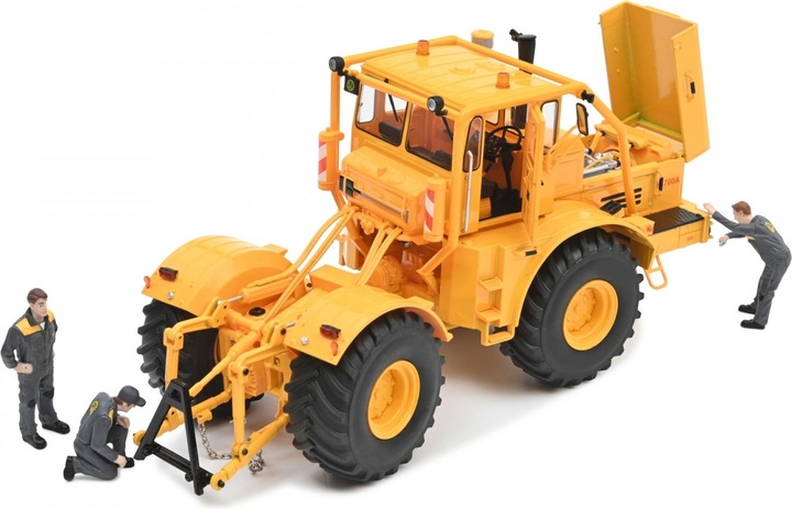 Produktbild Schuco Kirovets K700 m.Figuren 1:32
