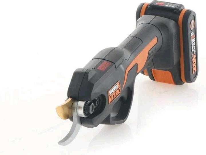 Produktbild Worx Akku-Astschere