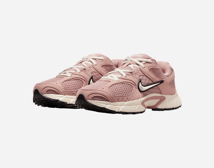 Produktbild Nike V5 Rnr Damenschuhe (40)