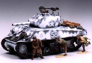 Produktbild Tamiya M4A3 Sherman 105mm Howitzer