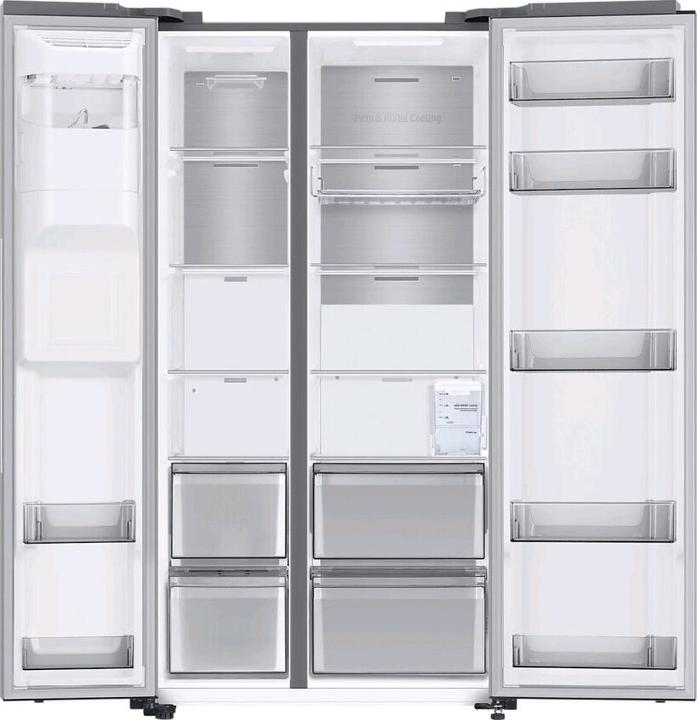 Actual product image Samsung RS68A854CSL (625 l)