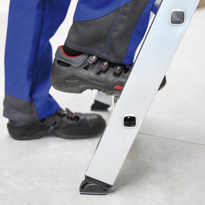 Actual product image Munk Stepladder with steps, single-sided access 9 steps (Stepladder)