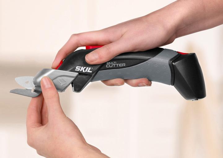 Image du produit Skil Cisaille sans fil Multi-Cutter 2900 AJ + 4 têtes de coupe 1 batterie, outil de coupe