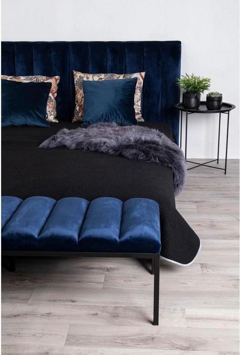 Actual product image House Nordic Lambskin