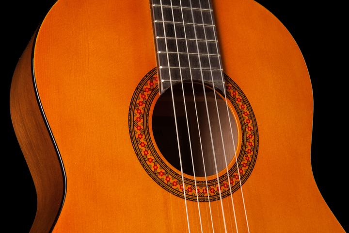 Actual product image Yamaha CX40II (Classical guitar, Rosewood, Meranti, NATO, Spruce)