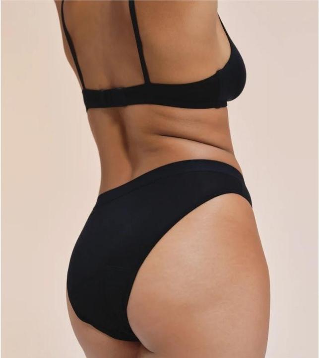 Actual product image Snuggs Letter Heavy (S)