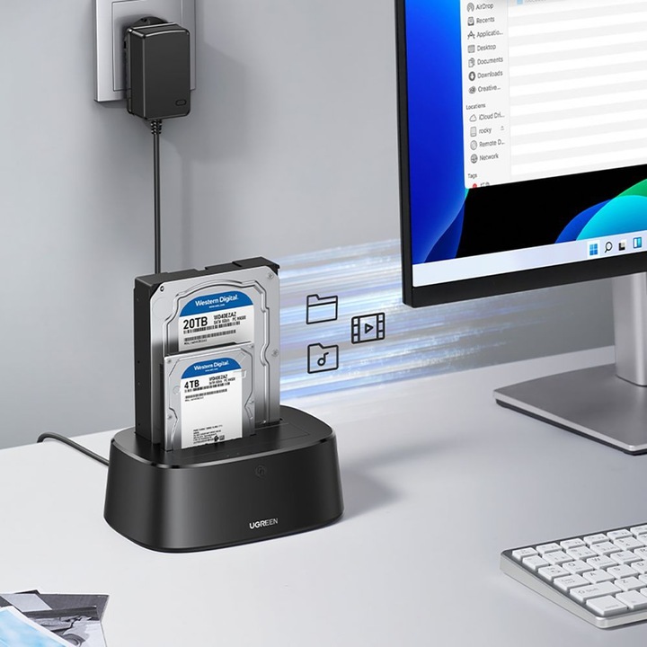 Produktbild Ugreen SATA Hard Drive Docking Station für 2.5" und 3.5" SSD HDD
