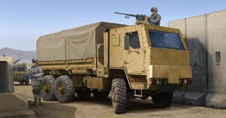 Produktbild Trumpeter M1083 MTV (ARMOR CAB)