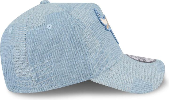 Actual product image New Era A-Frame Trucker Cap PATCHWORK Chicago Bulls sky (One size)