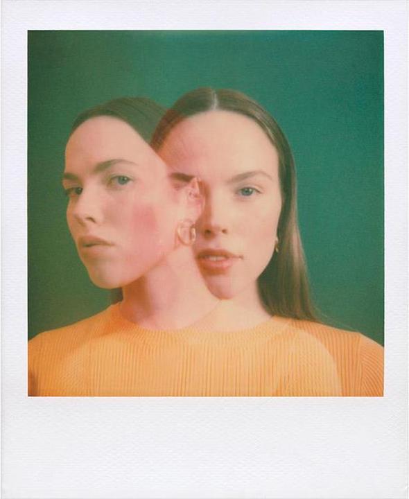 Actual product image Polaroid OneStep+ Bluetooth