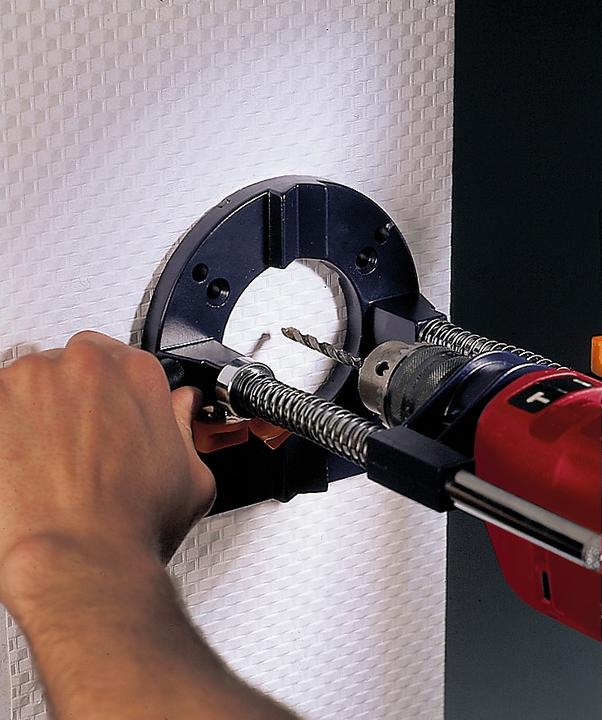 Produktbild Conceptronic Dock USB-C->HDMI,VGA,GbE,3xUSB3.0,100WPD 0.25m (USB-C)