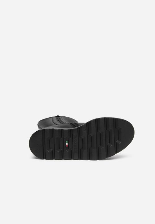 Actual product image Nero Giardini Stiefel (39)