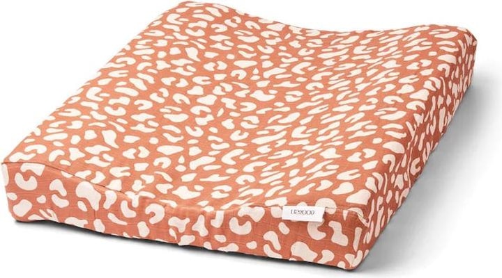 Image du produit Liewood Housse de matelas à langer Cliff Mega leo / Tuscany rose (62 x 50 cm)