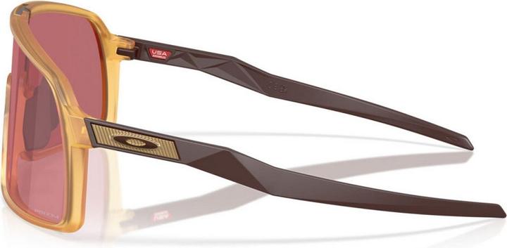 Actual product image Oakley Sutro Sonnenbrille Matte Trans Light Curry / Prizm Dark Golf (Matte Trans Light Curry, PRIZM DARK GOLF)