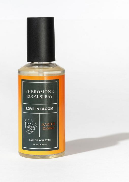 Eye of Love Pheromone Room Spray Attract Her 150ml Blue Ember (150 ml)