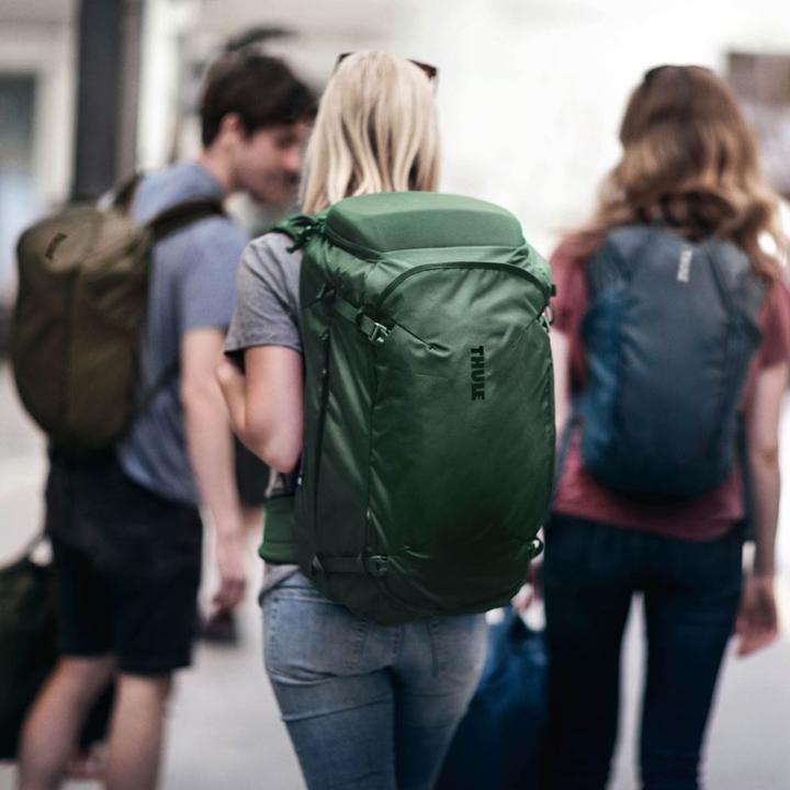 Productafbeelding Thule 5316 Landmark 60L Reisrugzak voor dames Hazy Green (60 l)
