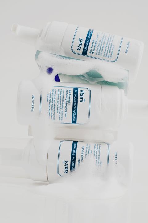 Produktbild Klairs Rich Moist (Reinigungsschaum, 100 ml)