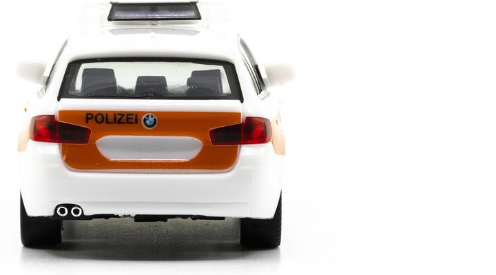 Produktbild Herpa BMW 5er Touring Kapo Uri