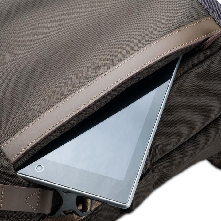 Actual product image Vanguard Veo Go 42M KG (Camera shoulder bag, 9.80 l)