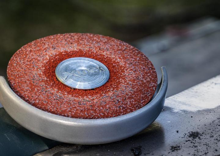 Actual product image Bosch Professional Zubehör EXPERT R782 Prisma Ceramic fibre disc, 180 mm, 22.23 mm, G 36 (36)