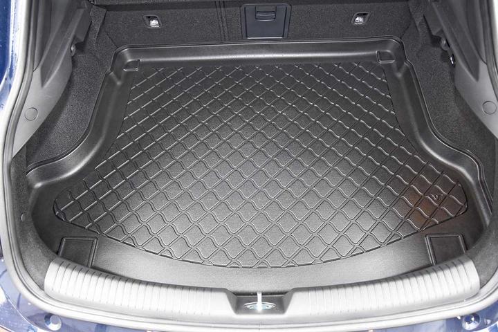 Actual product image Aristar Boot Pan for Hyundai i30 Fastback from 2017 until today