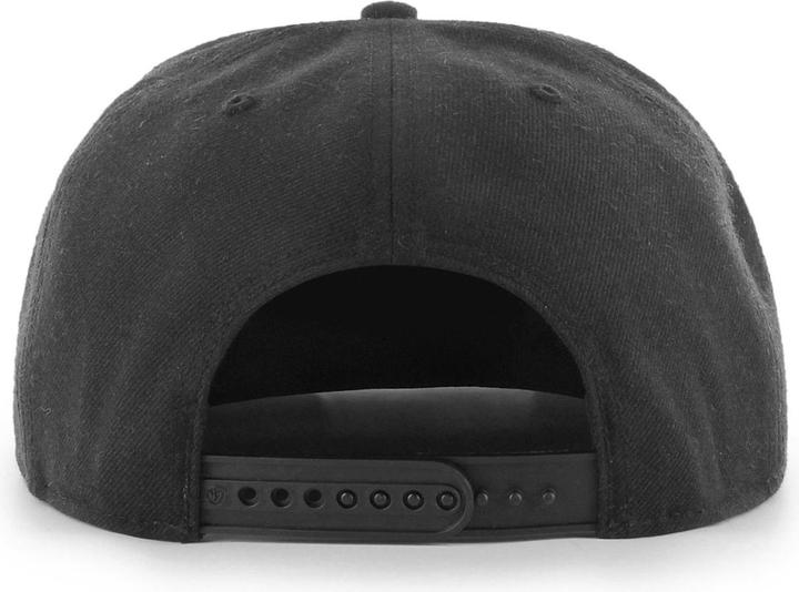 Actual product image 47 Brand Captain Chicago Blackhawks (One size)